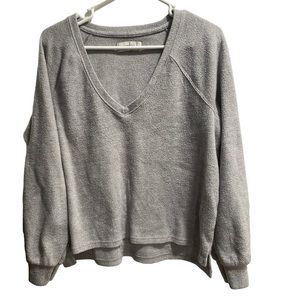 Abercrombie & Fitch Grey Soft and Cozy Sweater, size Large